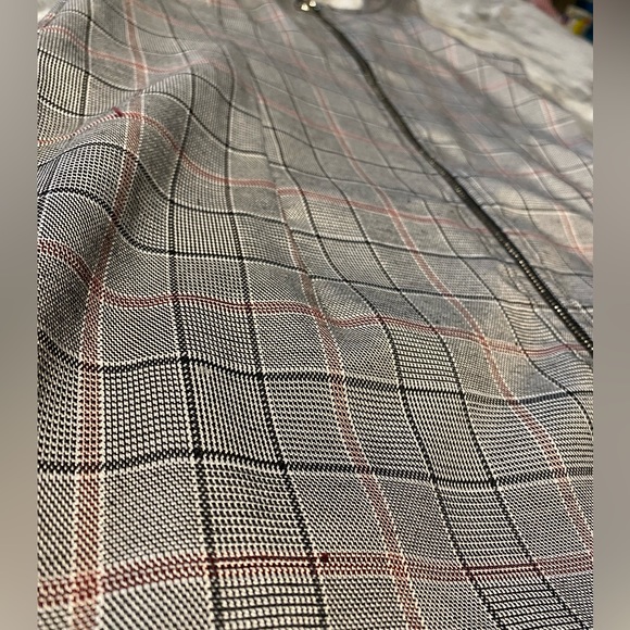 NWT Guess Dress - Picture 3 of 5